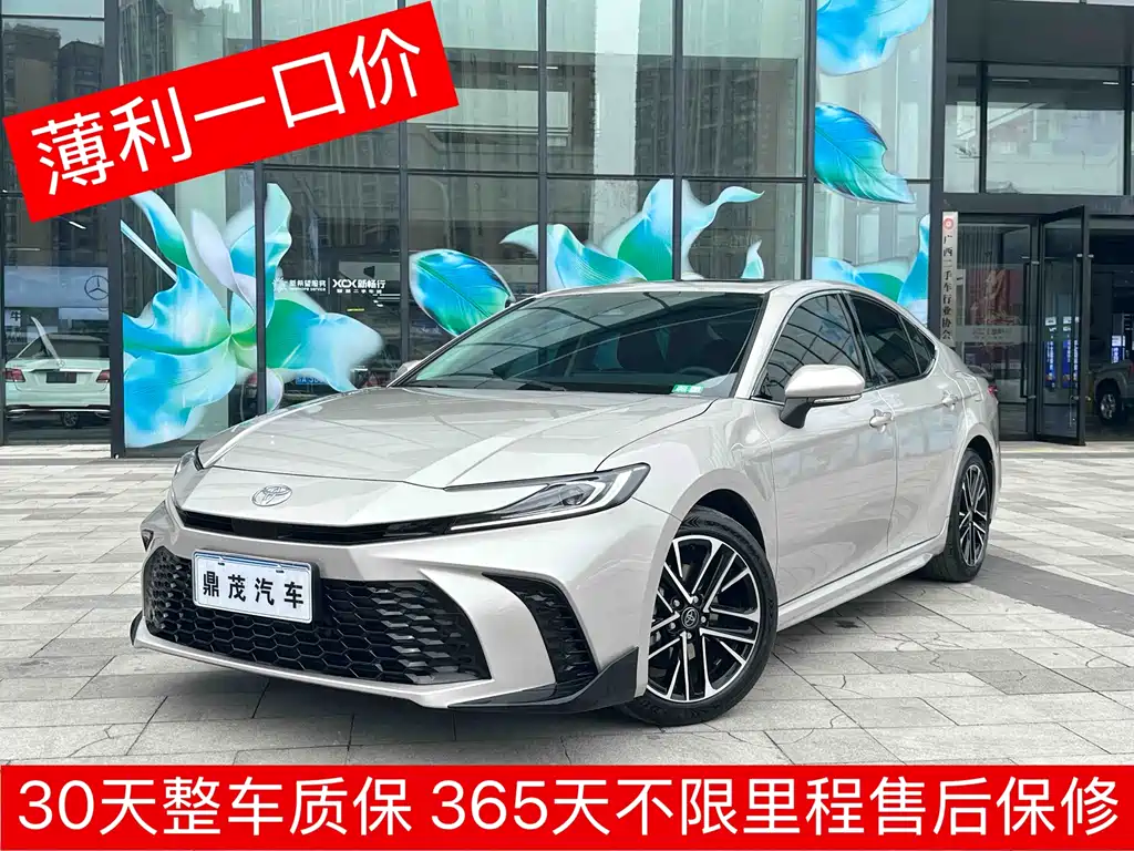 Toyota Camry 2026 Hybrid 2.0HSE Sport Lite Edition