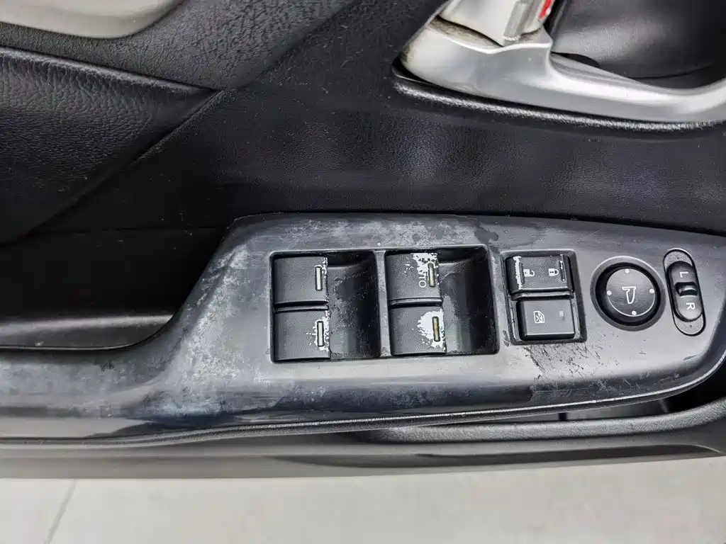 Honda Civic — миниатюра 9