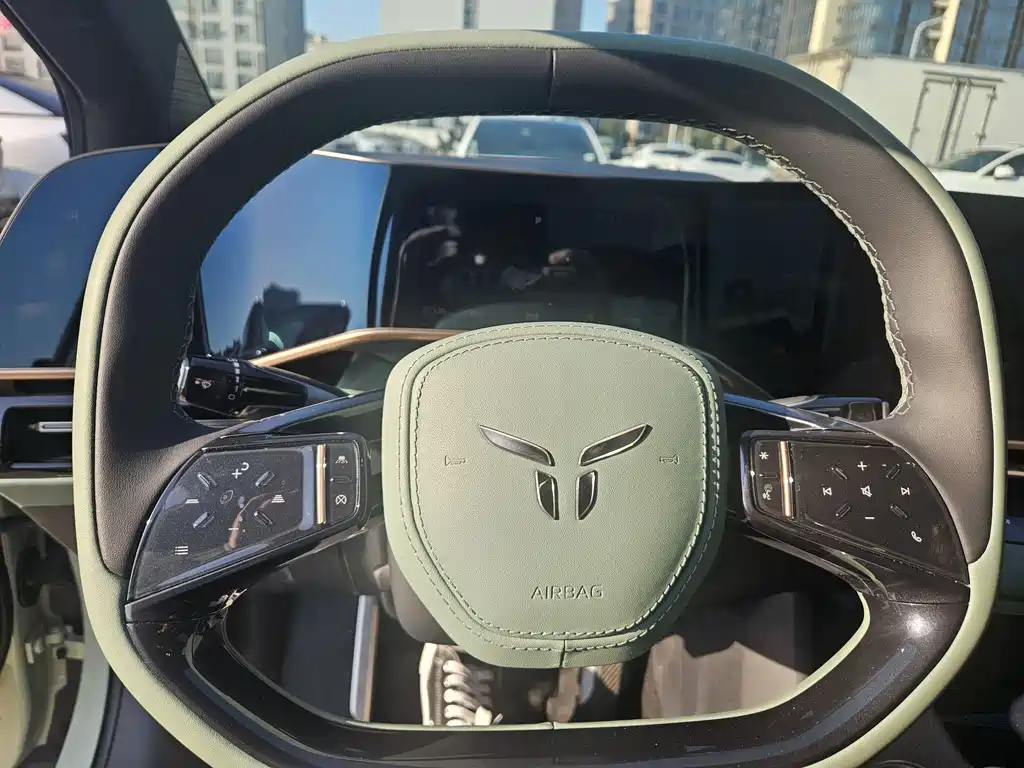 Hongqi EH7 2024 760 Pro+