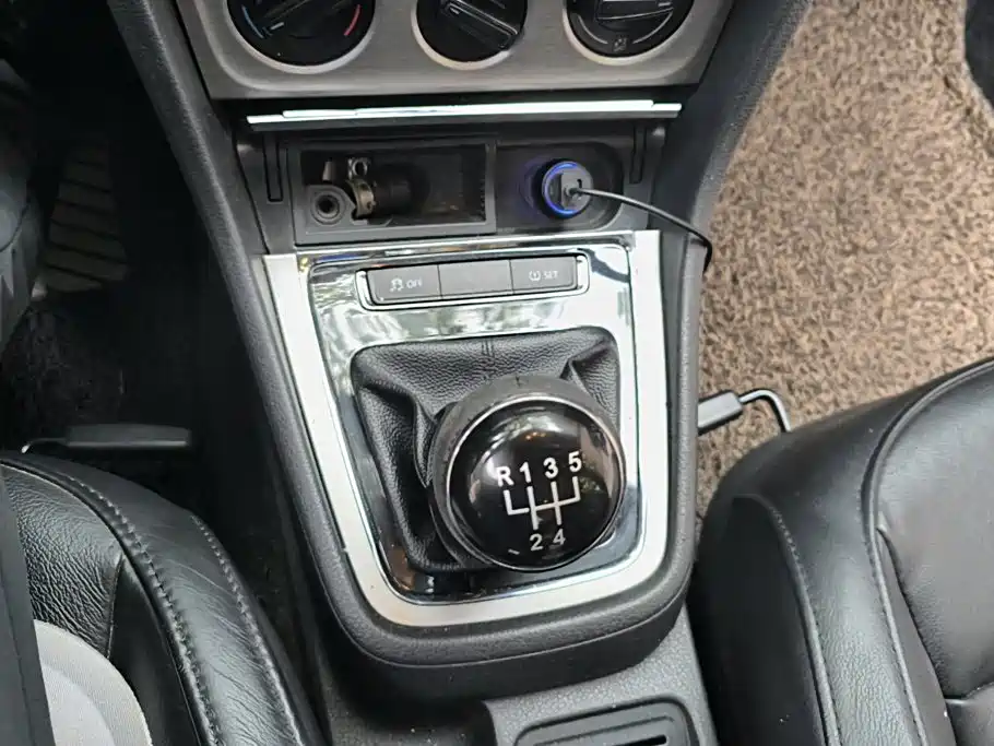 Volkswagen Lavida — миниатюра 16