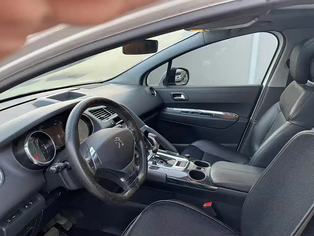 Peugeot 3008 2.0L Auto Classic Edition, фото 11