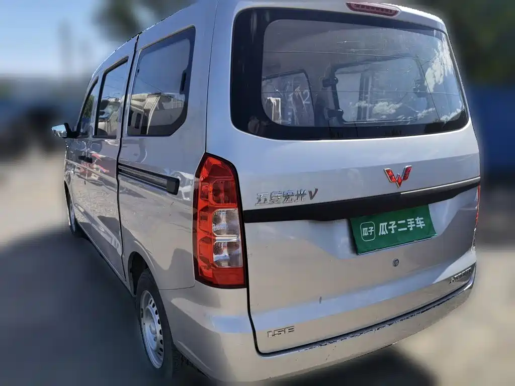 Wuling Hongguang V — миниатюра 25