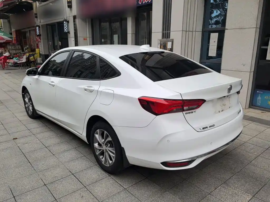 Buick Verano — миниатюра 5
