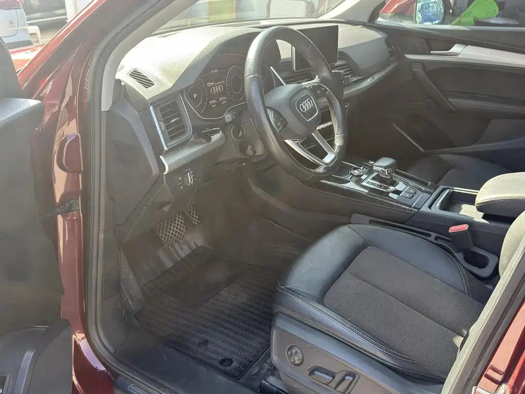 Audi Q5L — миниатюра 9