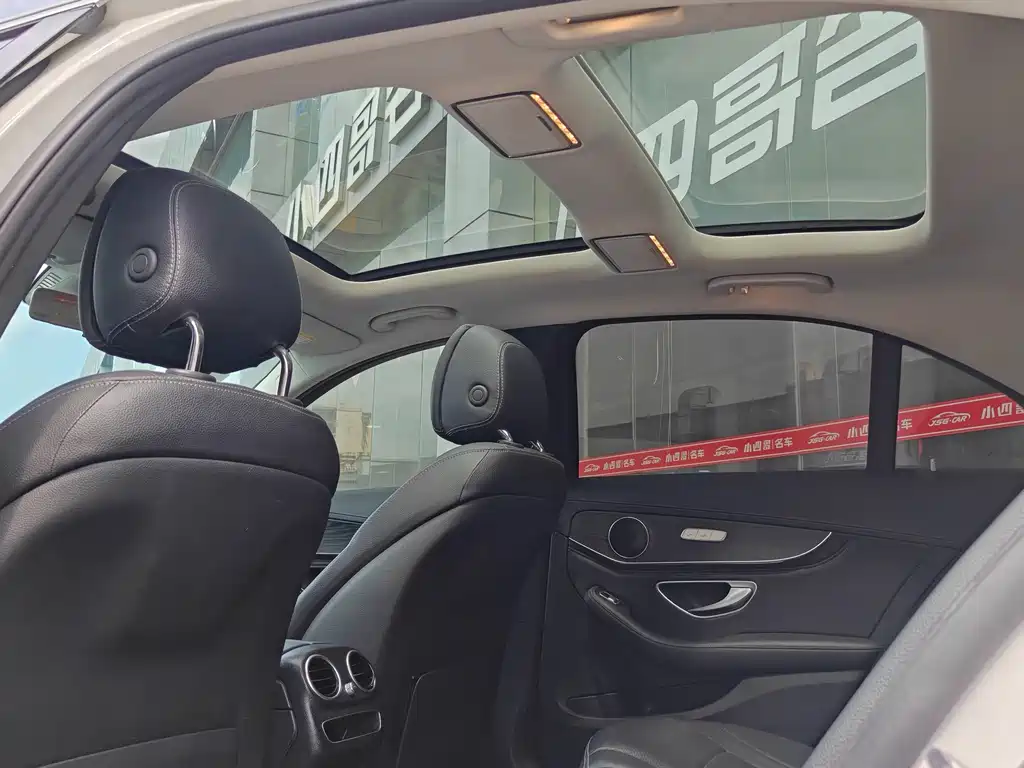 Mercedes-Benz C-Class — миниатюра 9
