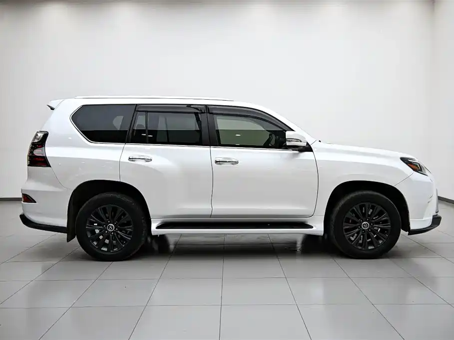 Lexus GX 2023 460