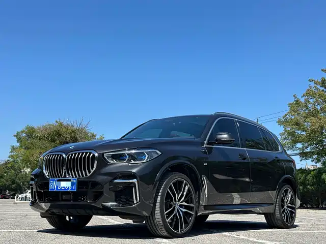 BMW  X5 2022