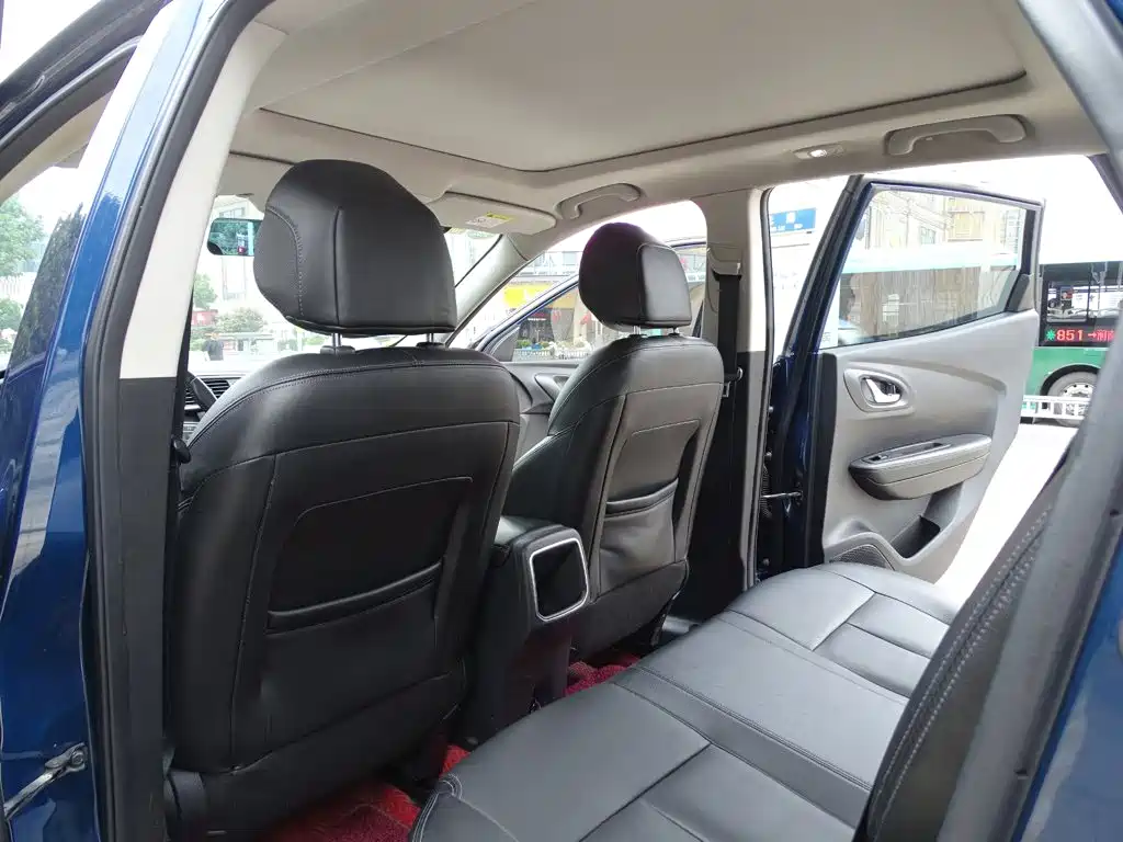 Renault Kadjar — миниатюра 38