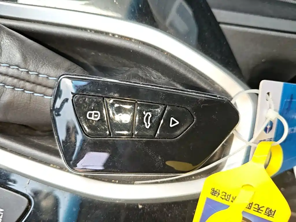 Chevrolet Menlo — миниатюра 9