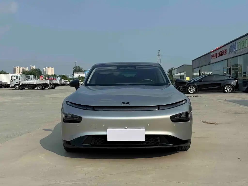 XPeng P7 — миниатюра 3