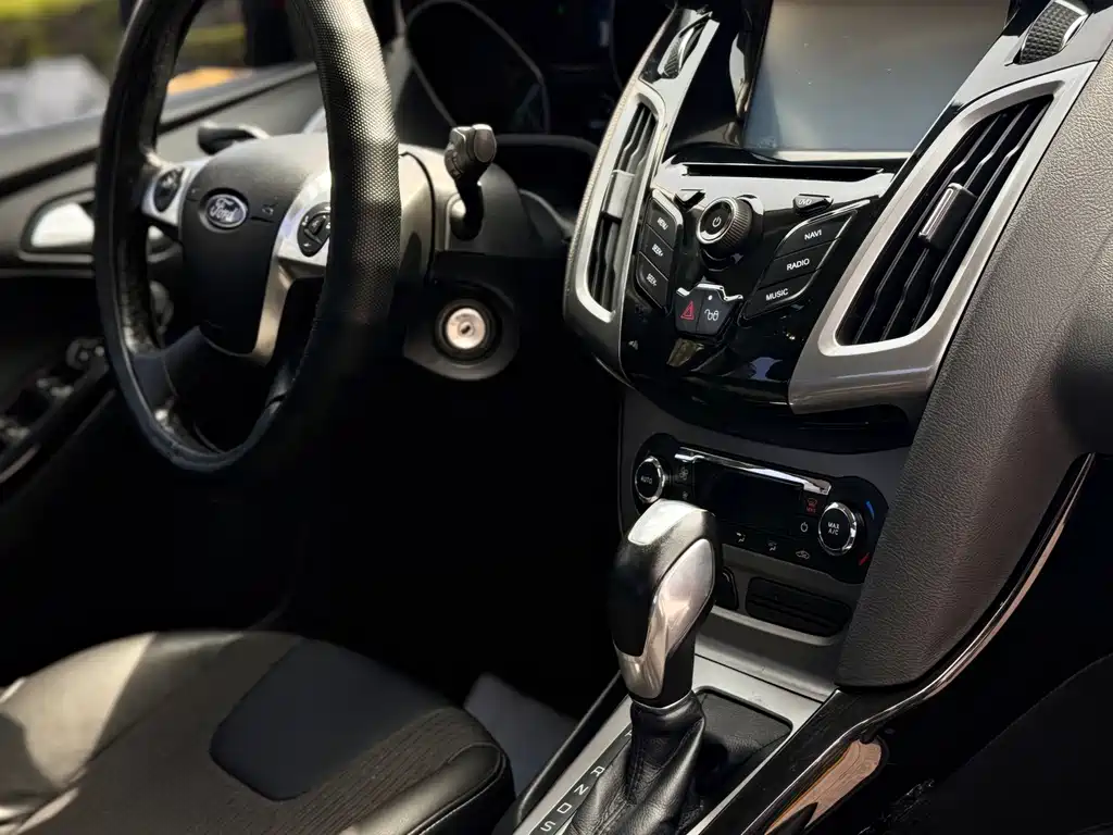 Ford Focus — миниатюра 21