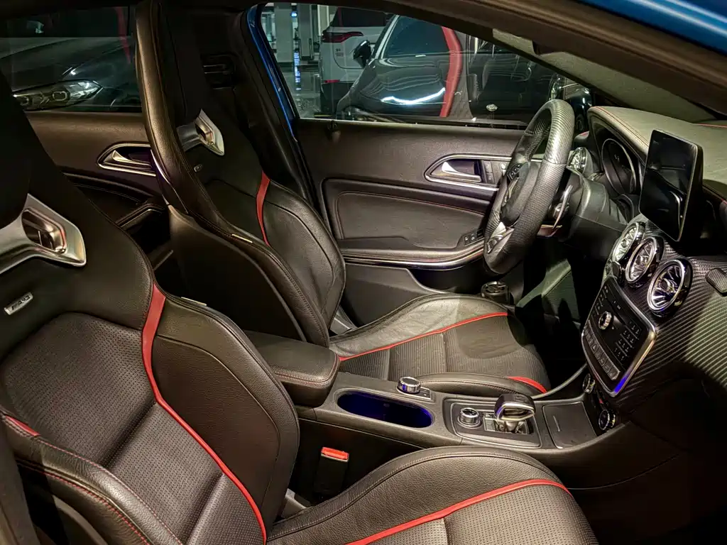 Mercedes-Benz A-Class AMG (Import) — миниатюра 10
