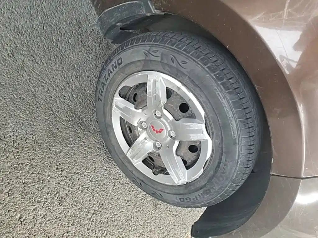 Wuling Hongguang — миниатюра 12