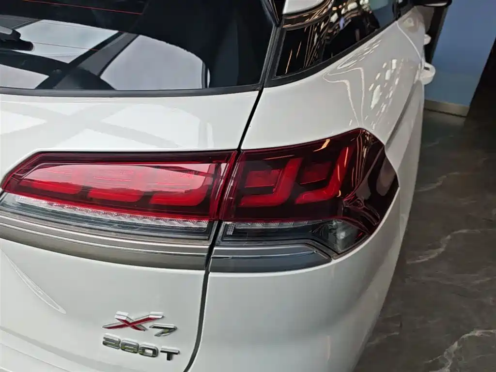 Oshan X7 2021 1.5T AT Premium