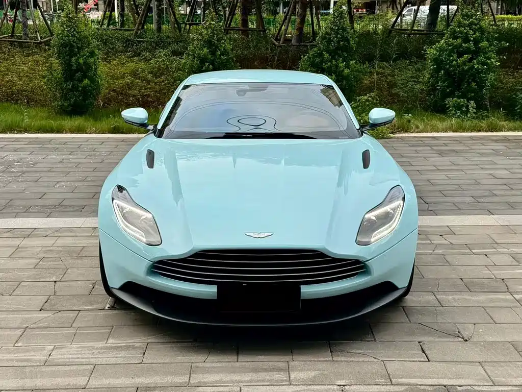 Aston Martin DB11 2016 5.2T
