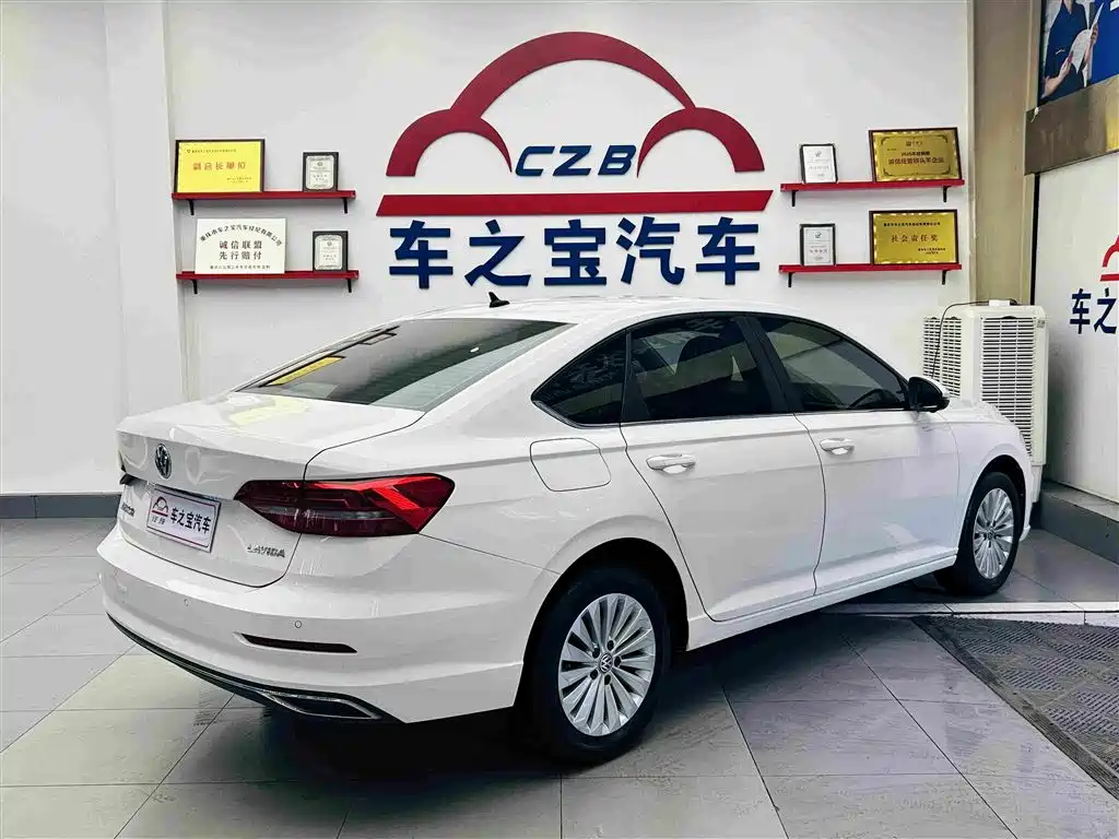 Volkswagen Lavida — миниатюра 6