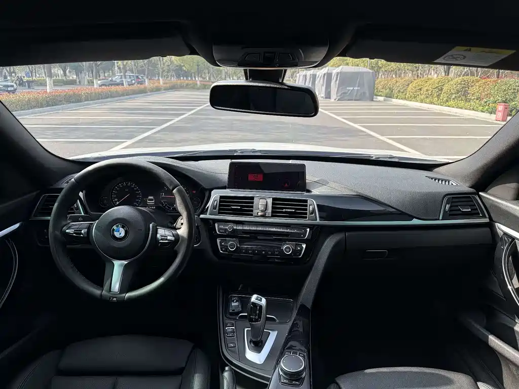 BMW 3 Series GT 3 GT 2018 320i Fashion