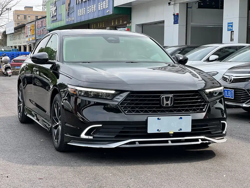 Honda Accord 2025