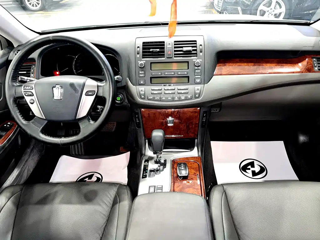 Toyota Crown 2012 2.5L Royal