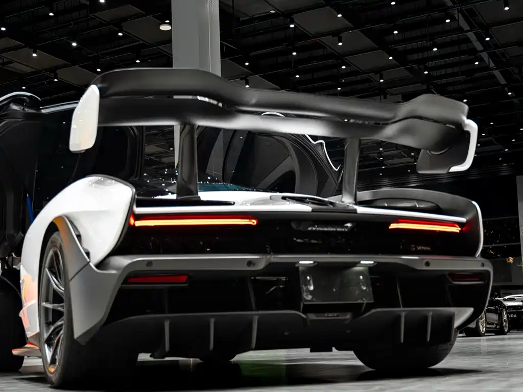 McLaren Senna — миниатюра 4