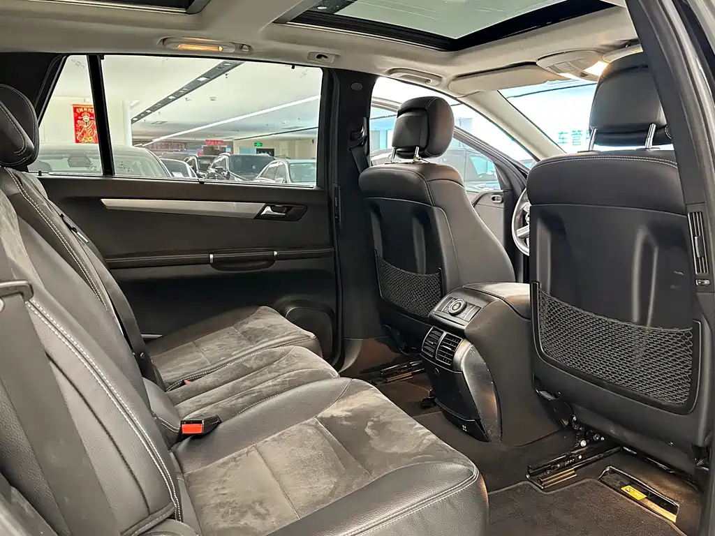 Mercedes-Benz R-Class — миниатюра 15