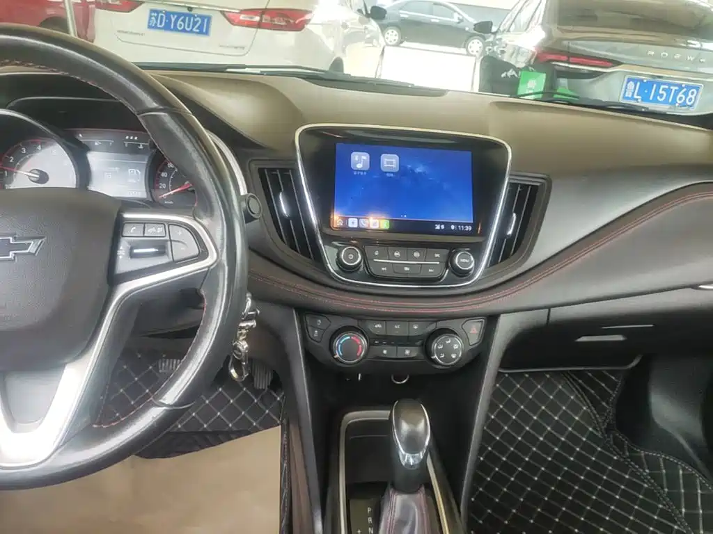 Chevrolet Monza — миниатюра 13