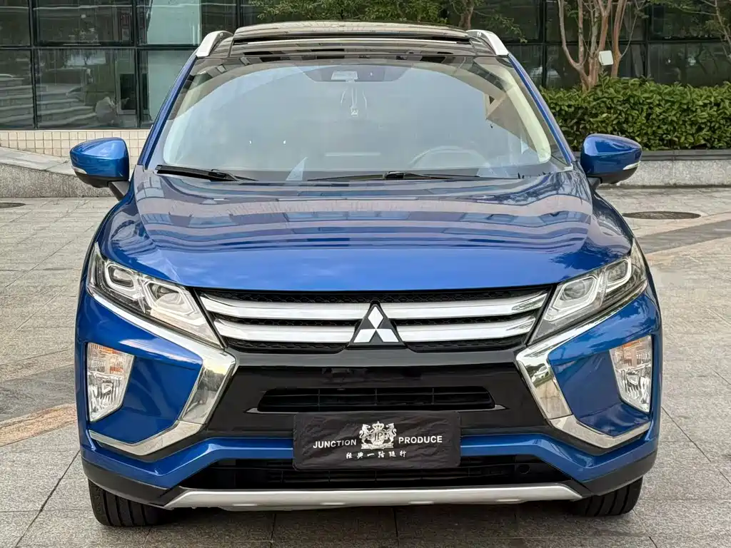Mitsubishi Eclipse Cross — миниатюра 2
