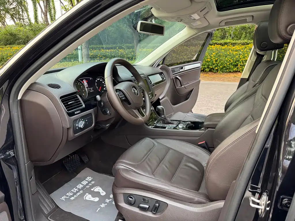 Volkswagen Touareg 2016 3.0TSI