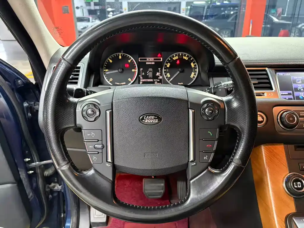 Land Rover Sport — миниатюра 9