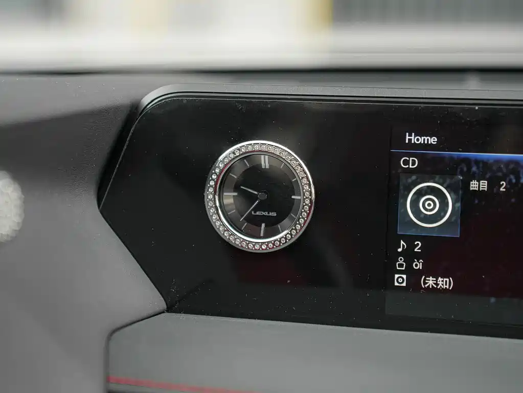 Lexus UX — миниатюра 19