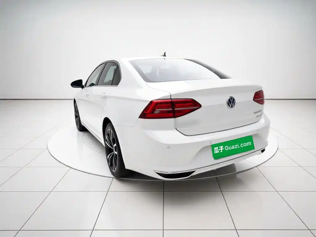 Volkswagen Lamando — миниатюра 4