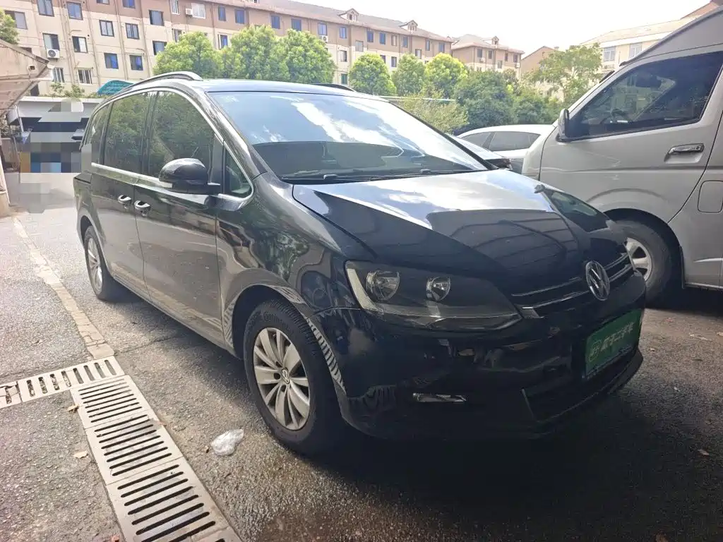 Volkswagen Sharan — миниатюра 24