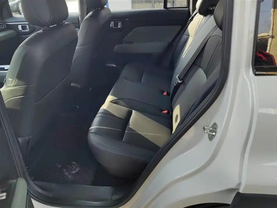 BAOJUN YUE ALSO PLUS