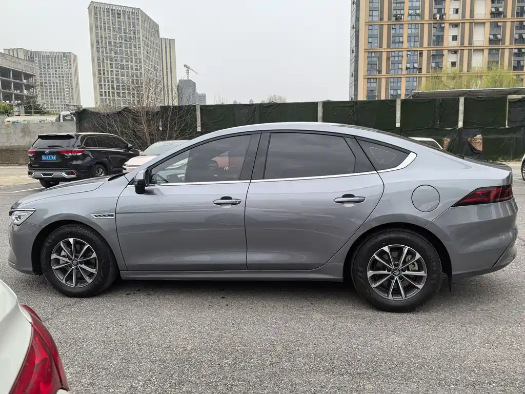 BYD QIN YUAN