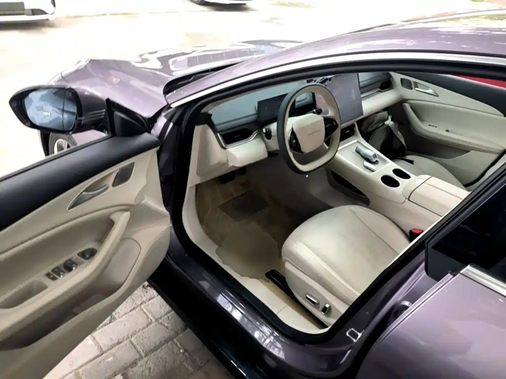 Fengxing Xinghai S7 — миниатюра 16