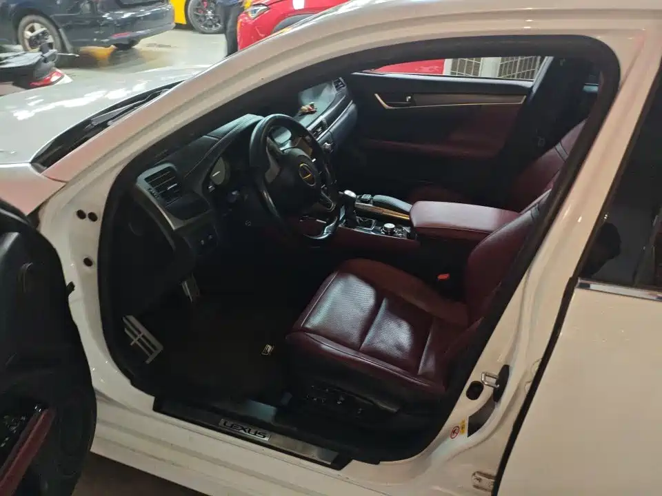 Lexus GS — миниатюра 5