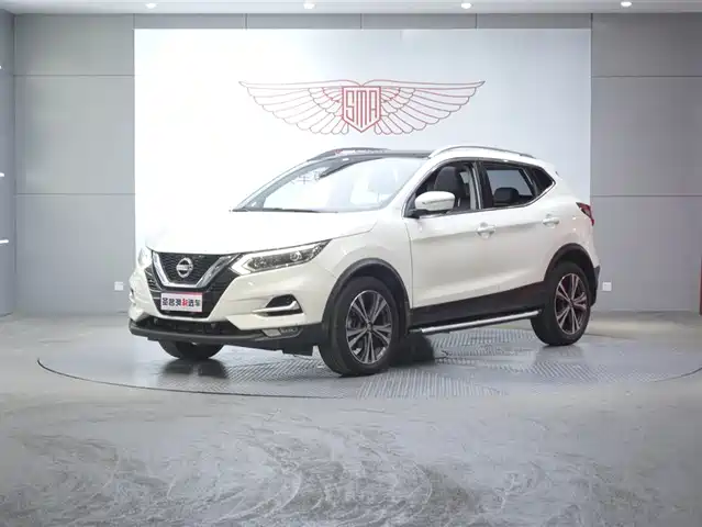 NISSAN QASHQAI 2021