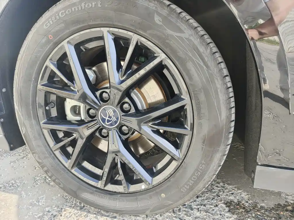 BYD Han — миниатюра 12