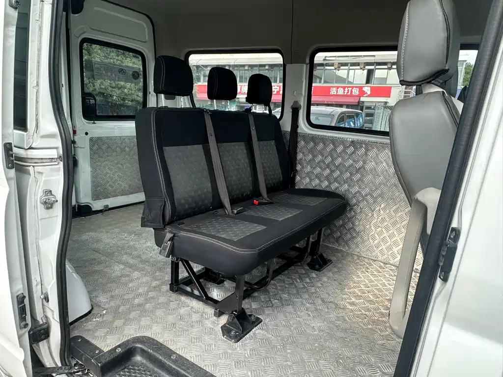 SAIC MAXUS XINTU V80