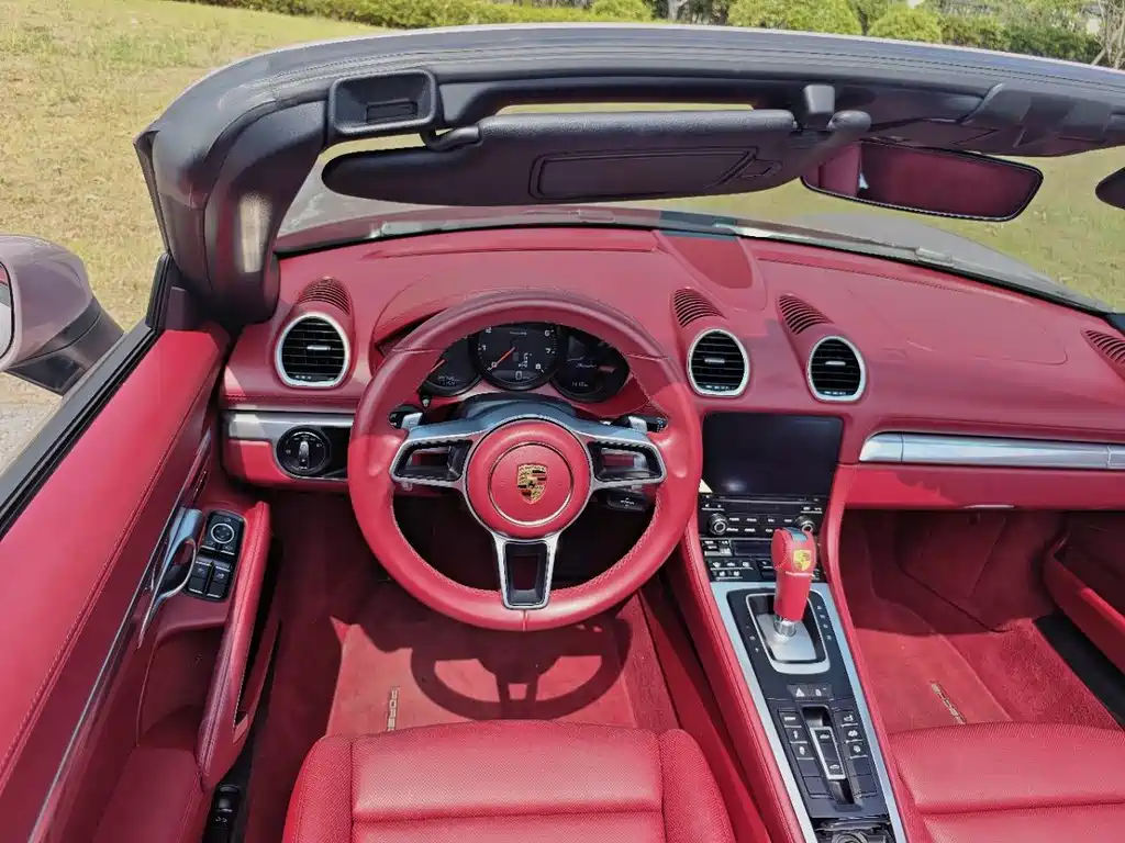Porsche 718 2022 Boxster 2.0T
