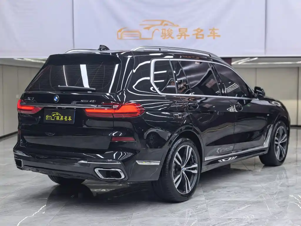 BMW X7 — миниатюра 6
