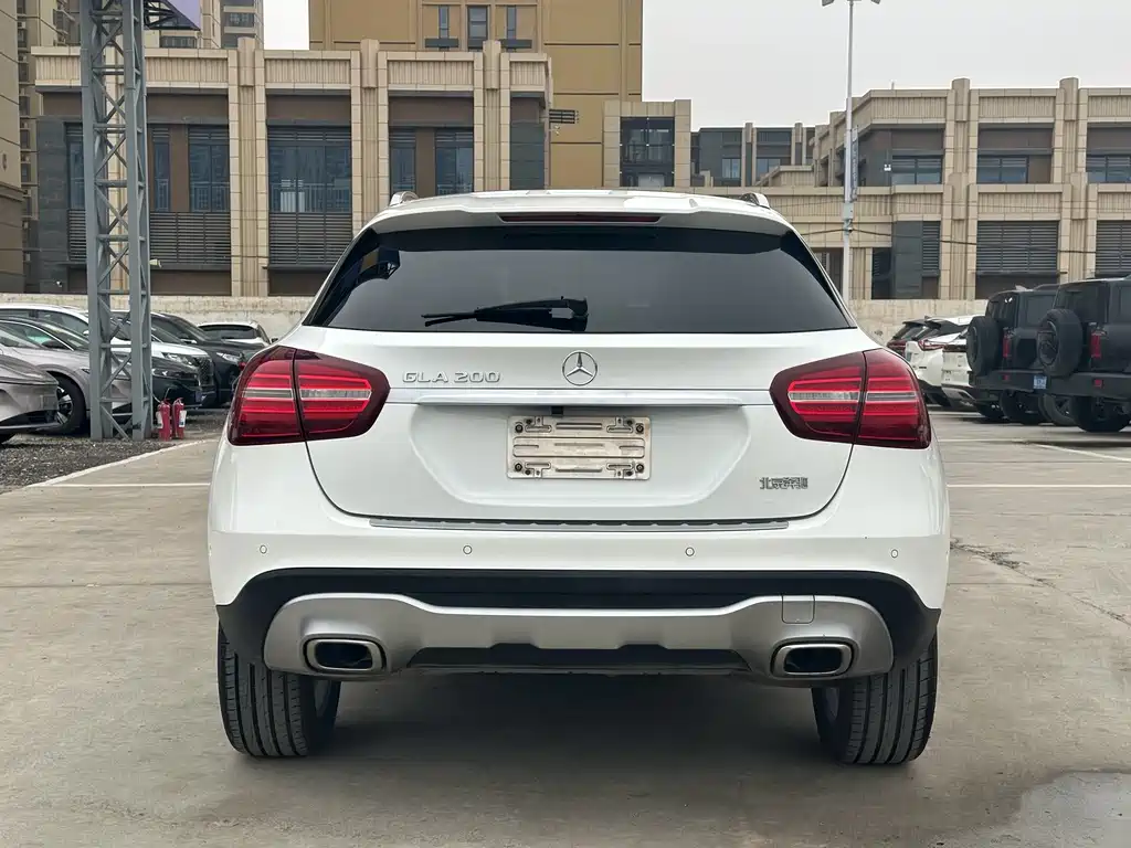 Mercedes-Benz GLA — миниатюра 5