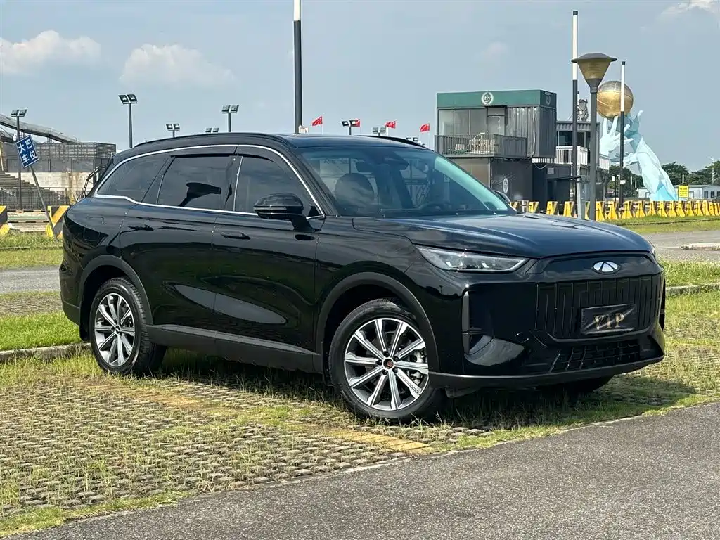 CHERY FENGYUN T9