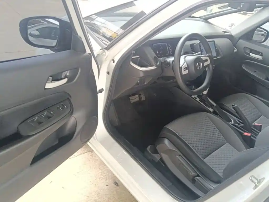 Honda Fit — миниатюра 16