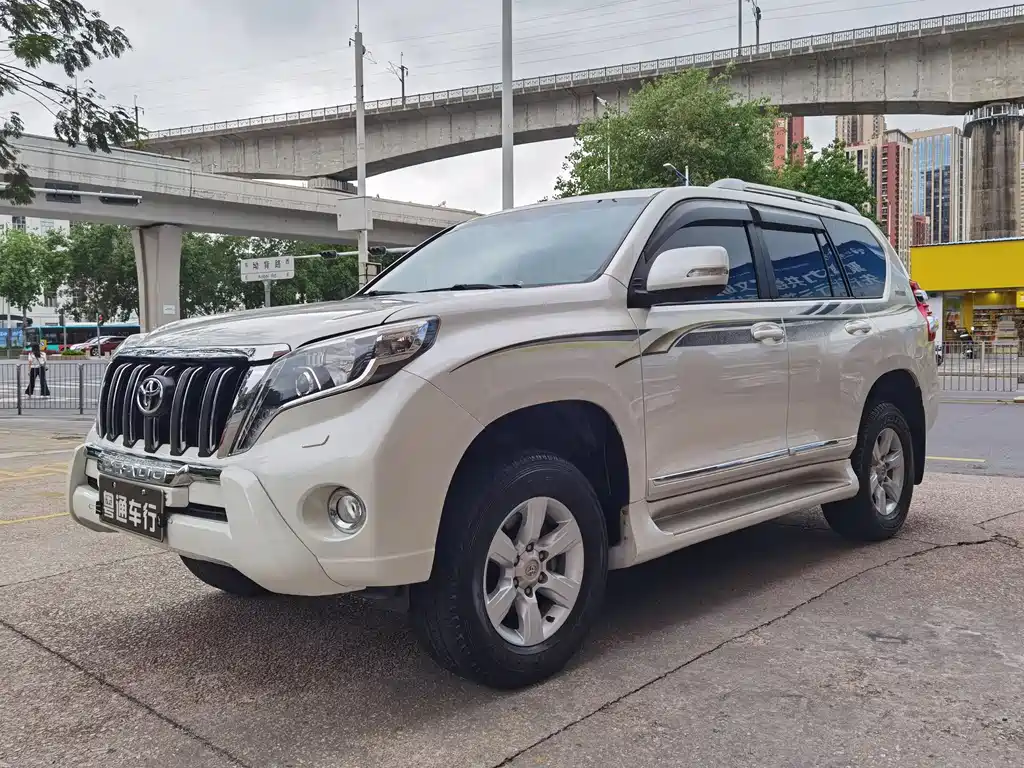 Toyota Prado (Import) 2014