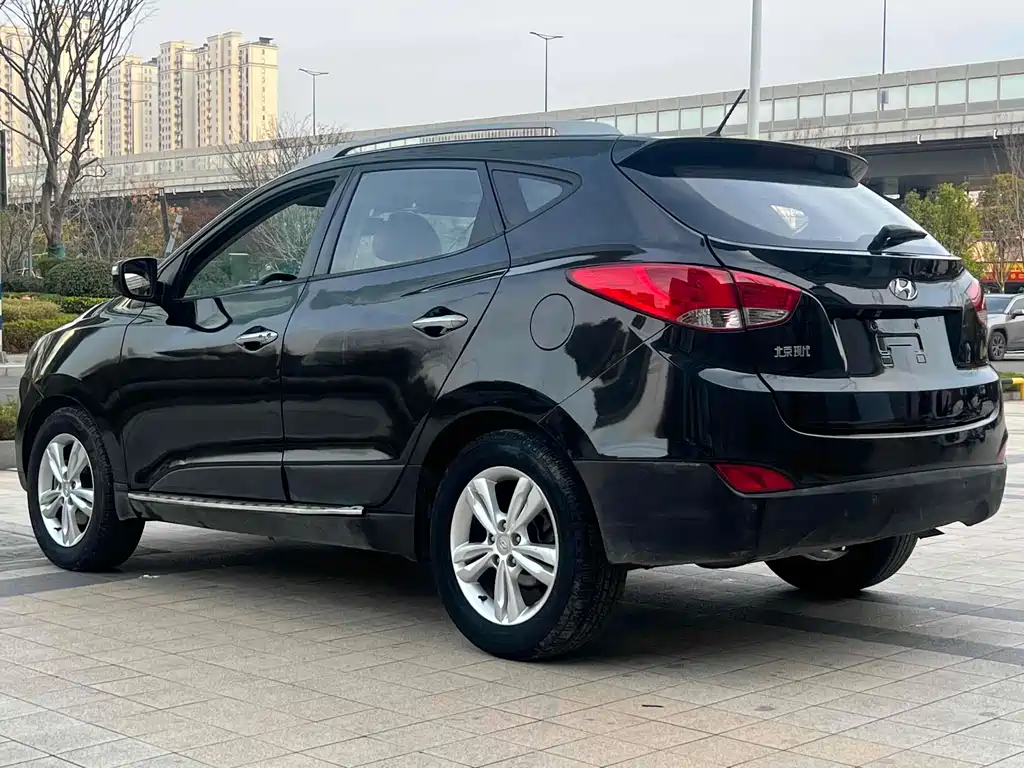 Hyundai BAIC Hyundai ix35 ix35 2012 2.0L AT Elite GLS