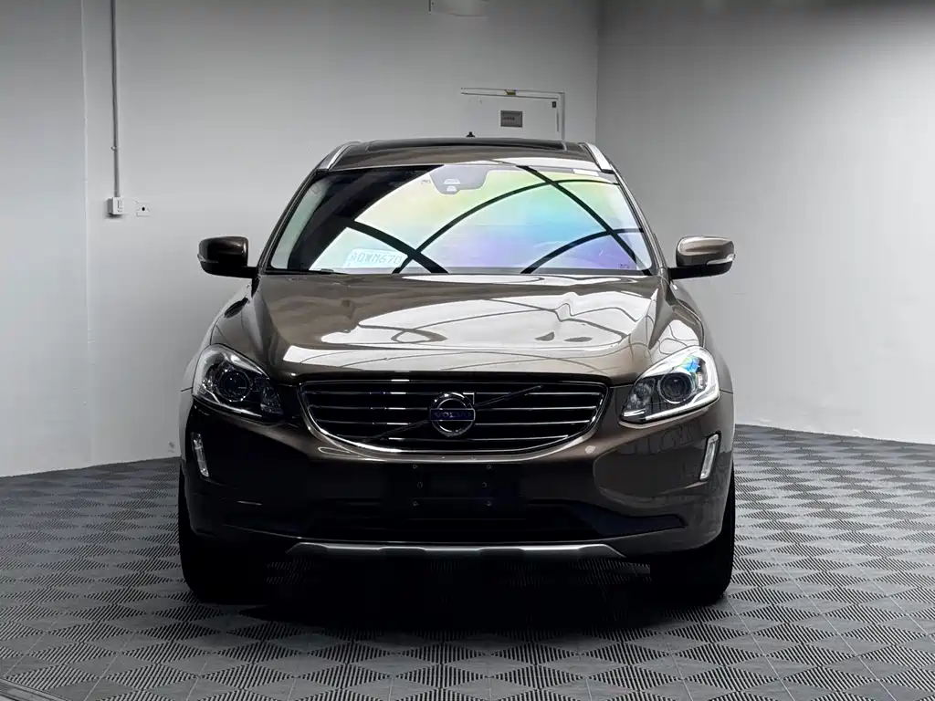 Volvo XC60 — миниатюра 2