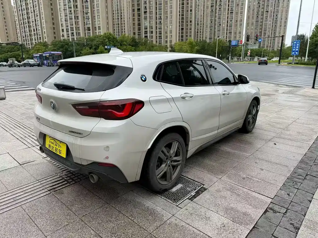 BMW X2 — миниатюра 6