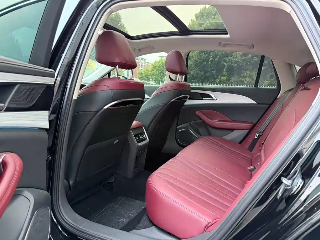 Hongqi Hongqi H5 — миниатюра 7
