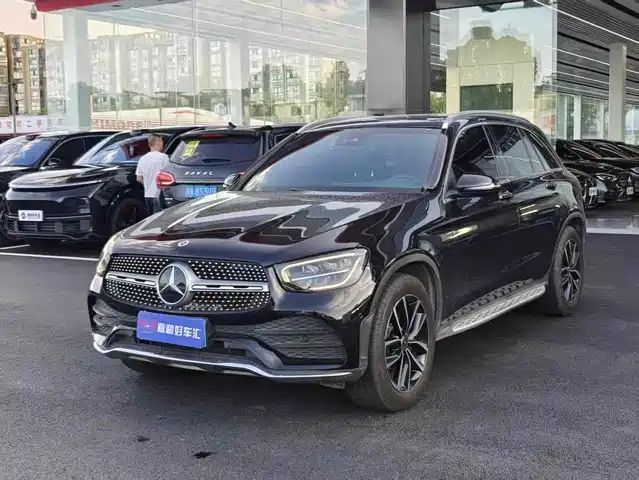 MERCEDES-BENZ  GLC 2021